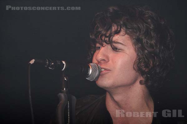 THE KOOKS - 2006-04-03 - PARIS - Nouveau Casino - 